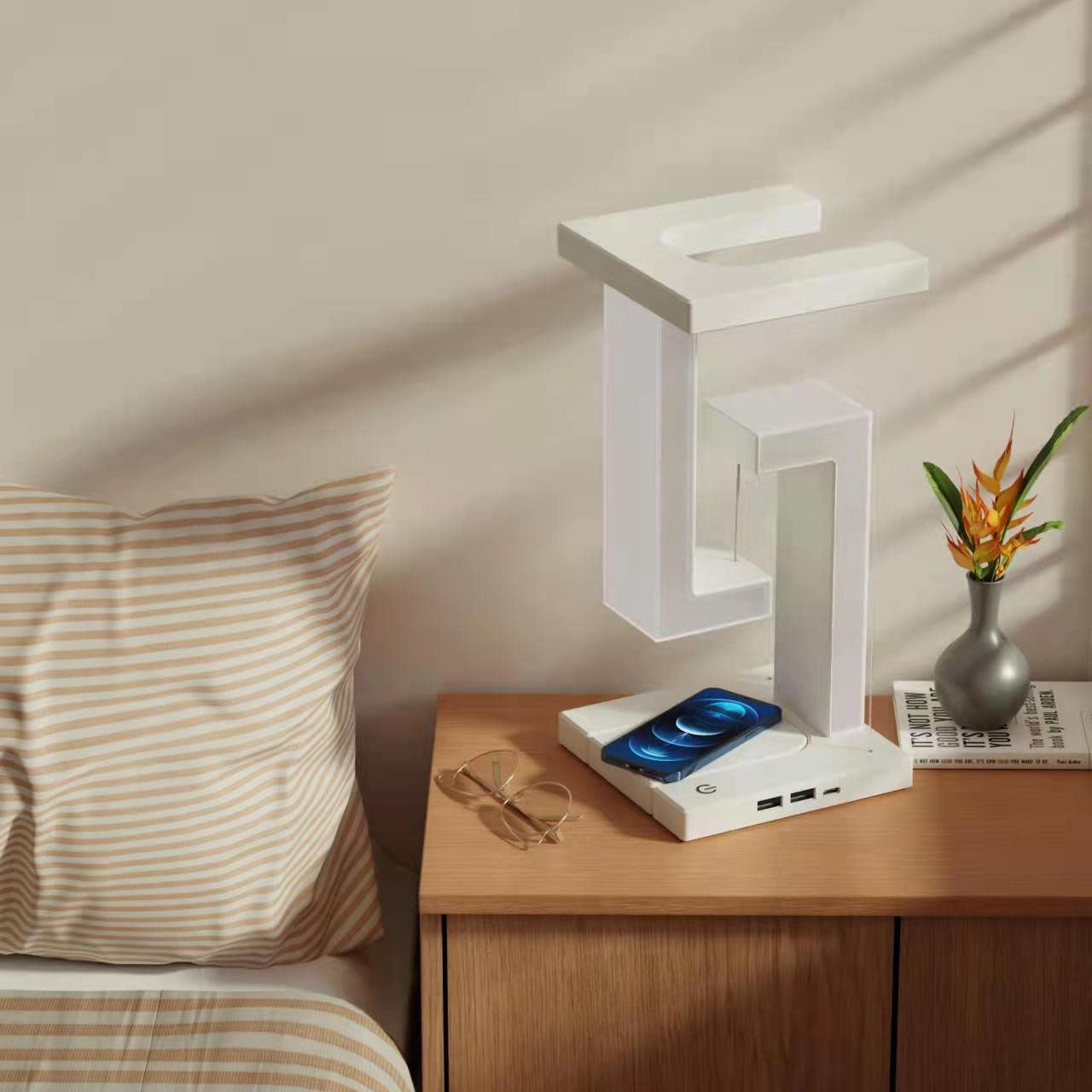Creative Smartphone Charging Suspension Table Lamp - Essential Grove