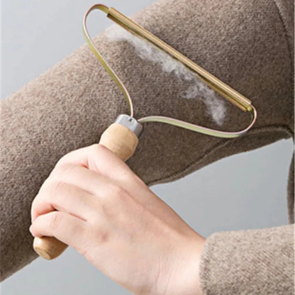 New Portable Pet Hair Remover Brush - Essential Grove